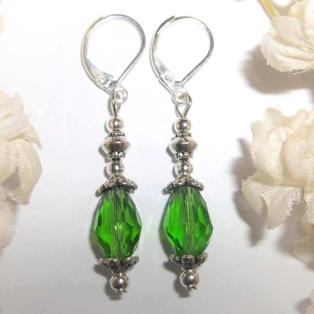 Earrings, Green Earring, Earring Set, Drop Earring, Beaded Earring, Earring 8335